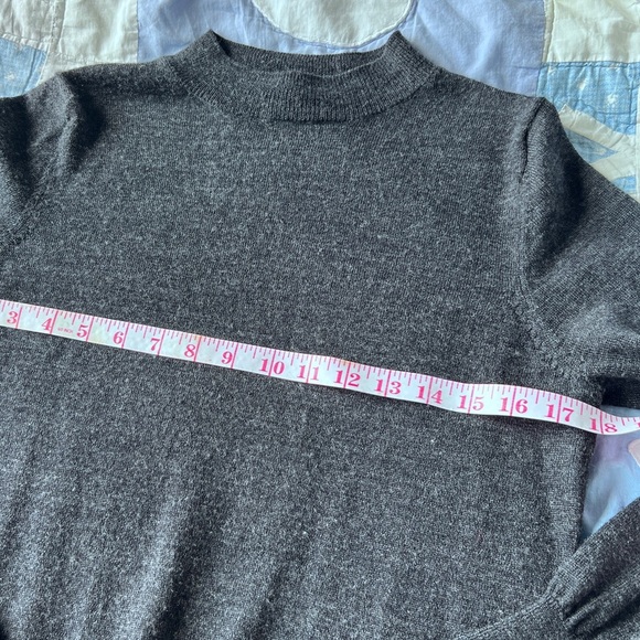 Badgley Mischka. Womens Grey 100% Merino Wool Pullover Fall Sweater Medium - Picture 3 of 9